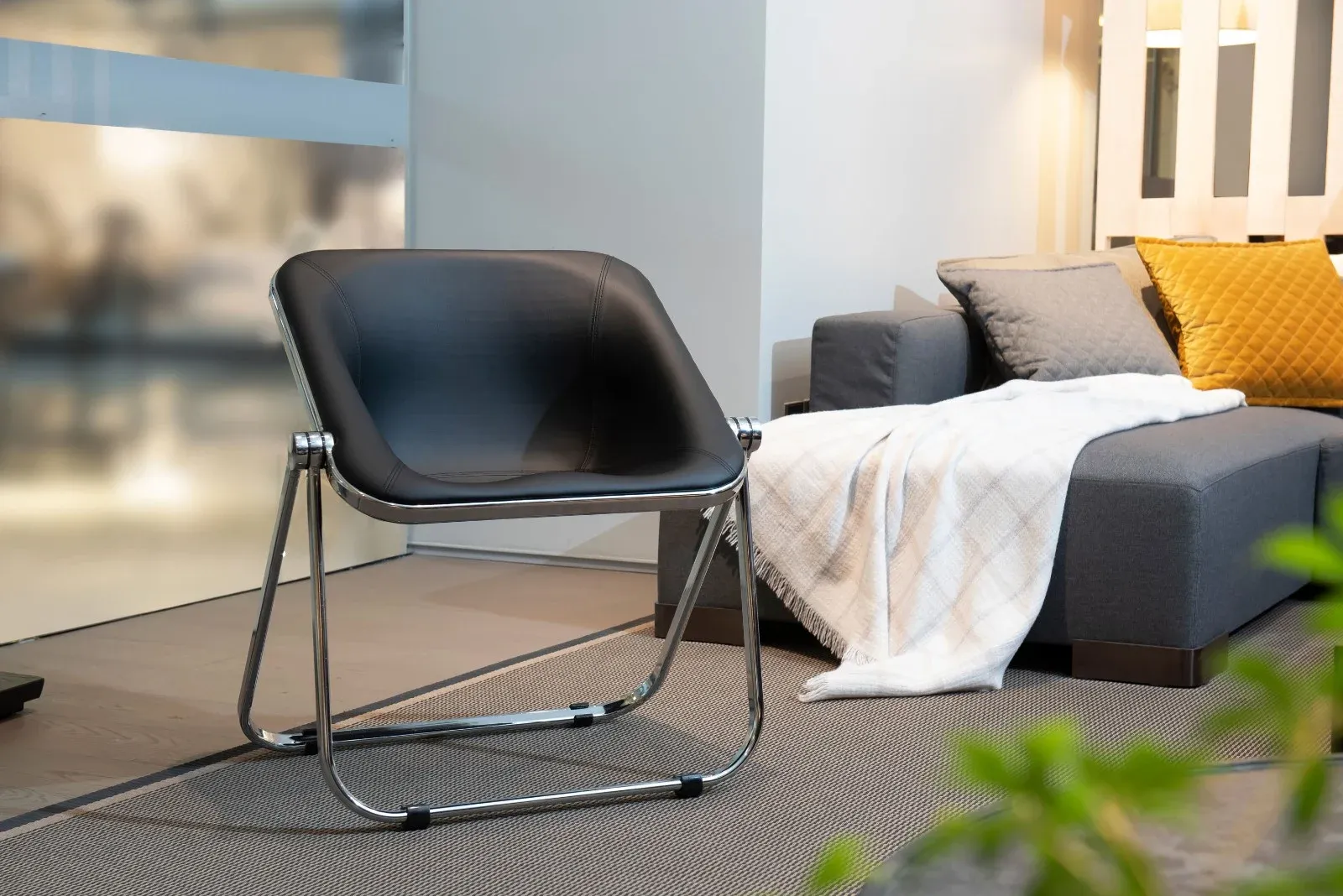 ZHEJIANG OUWEI FURNITURE CO., LTD. — company website image